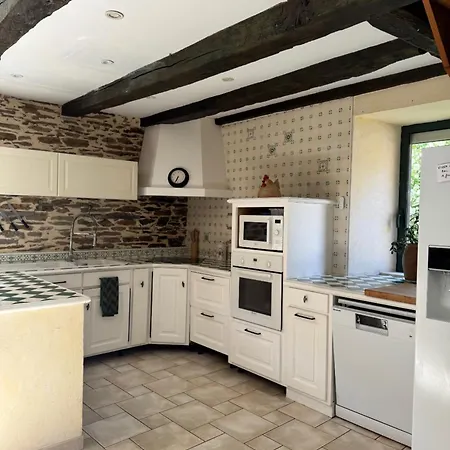 La Maison Au Bord De L'eau Vakantiehuis *